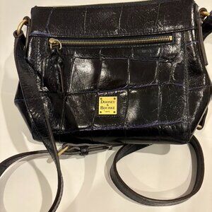 Dooney & Bourke Womens Pocketbook